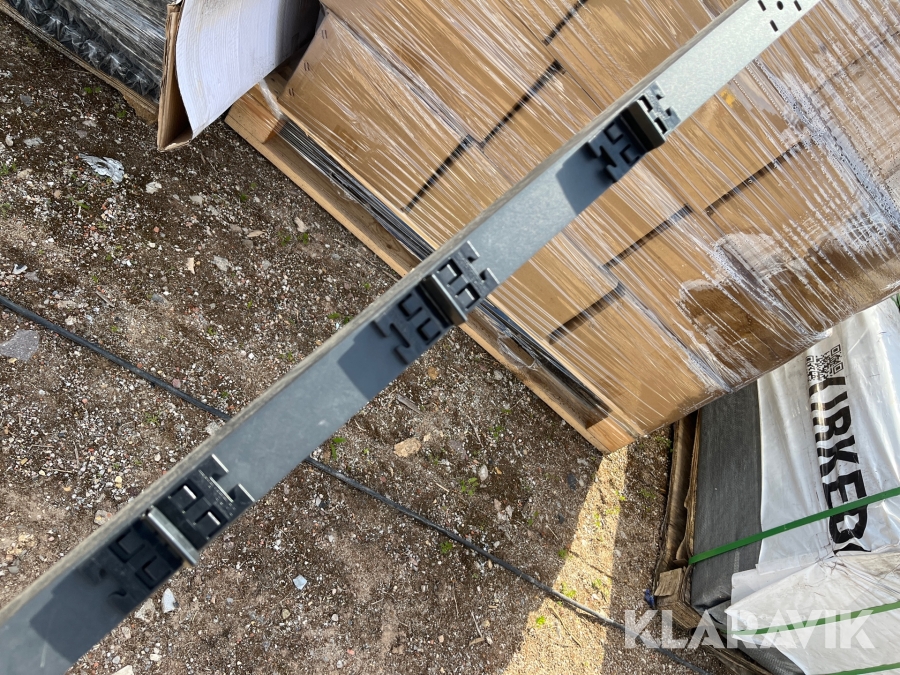 Alu strøer Kirkedal , Vejle, Klaravik auktioner