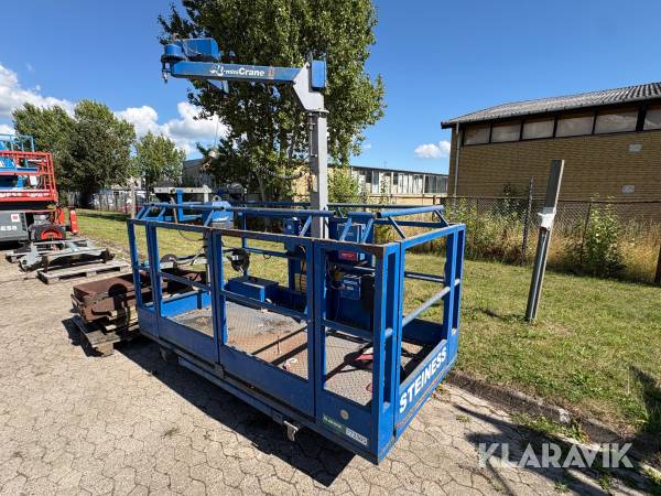Kurv Al-vac med kran og sug