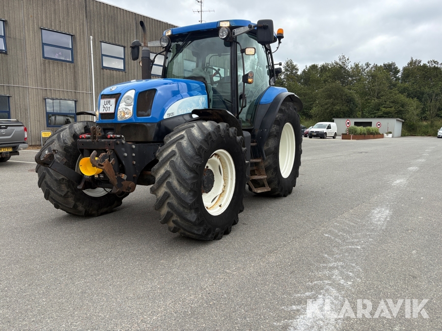 Traktor New Holland TS 135 A