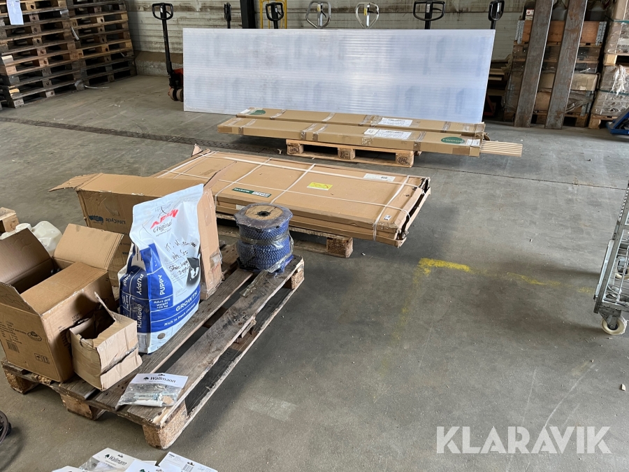 Byggematrialer blandet lot