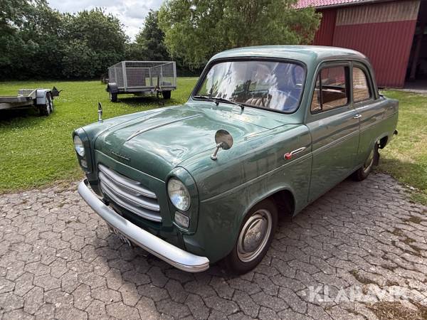 Veteranbil Ford Anglia 101E