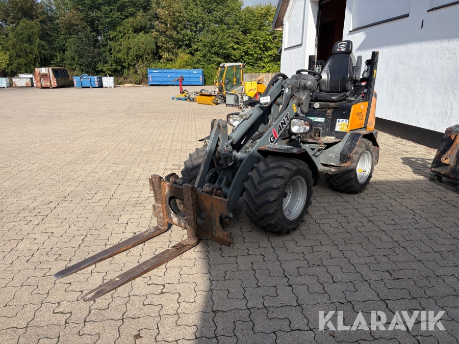 Minilæsser Giant D337T X-TRA HD med tilbehør