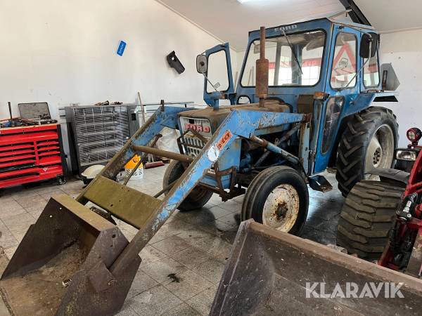 Traktor Ford 3000