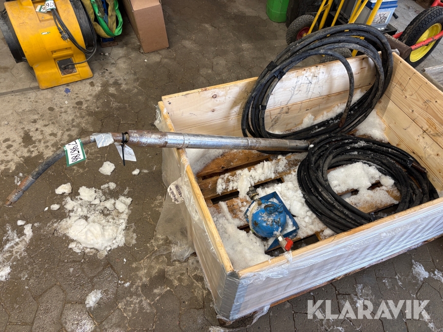 Jordraket  , smøreæg og slanger