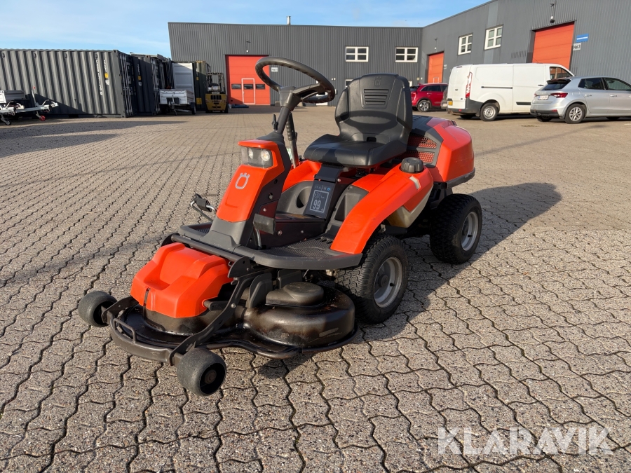 Græsslåmaskine Husqvarna R216 AWD
