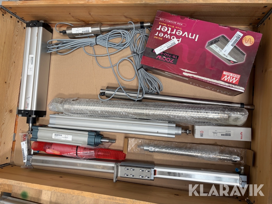 Lot - aktuator, cylindre og power inverter - 1 palle