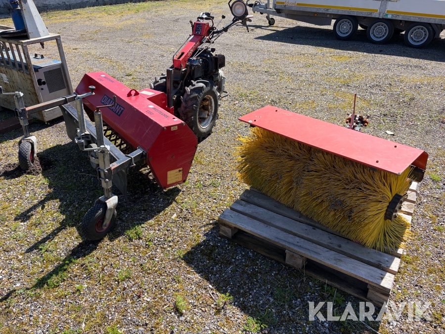 Redskabsbærer Goldini 140 AB2 - Diesel - med stenrive og kost