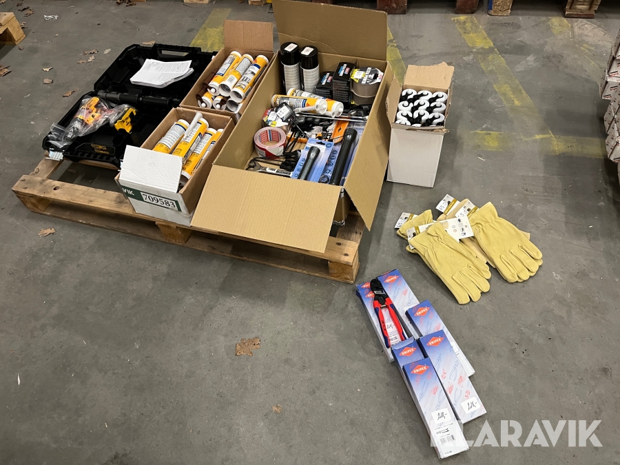 Blandet lot med værktøj Dewalt/knipex/sika/phillips