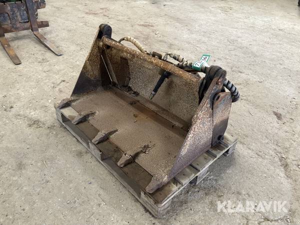 3-i-1 skovl til Avant staldkat