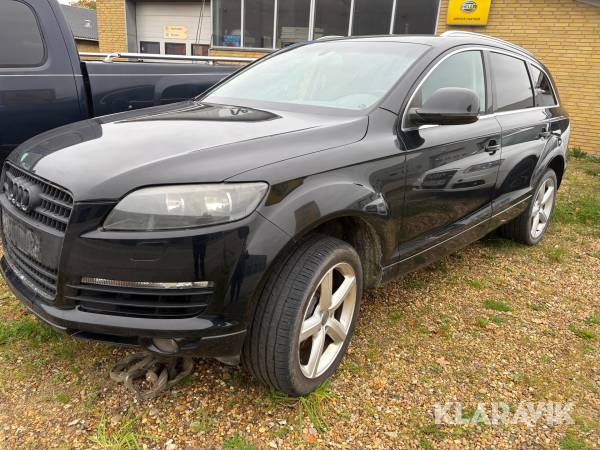Personbil Audi Q7 Van