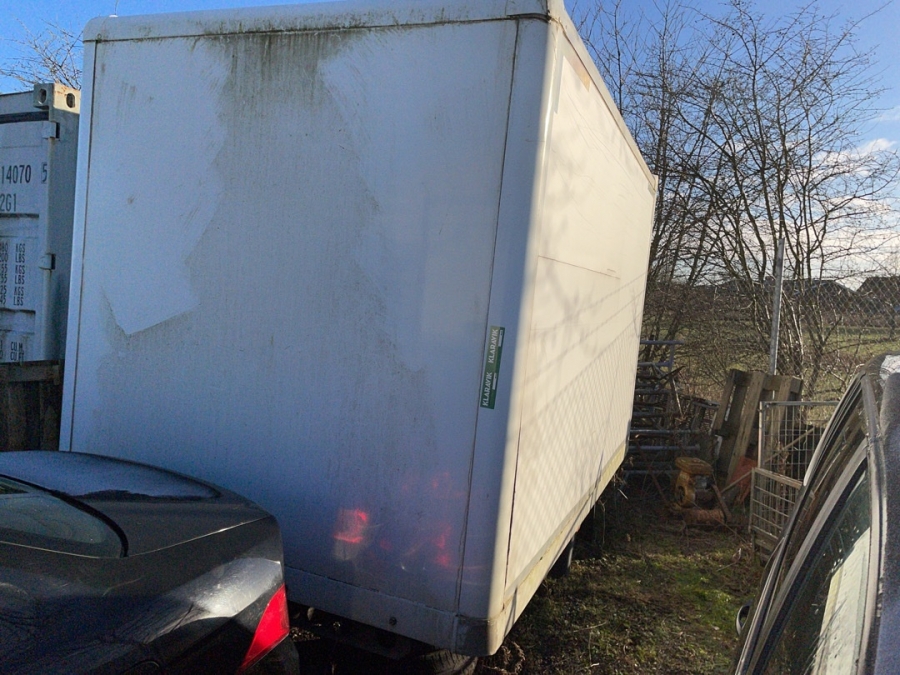 Fiber/alukasse til 3500 kg varevogn