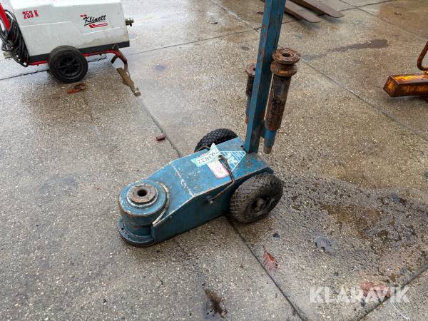 Pneumatisk/hydraulisk donkraft 40/20 ton – 7 bar 1 styk