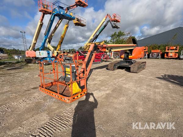 Bomlift på bælter JLG 660SJC