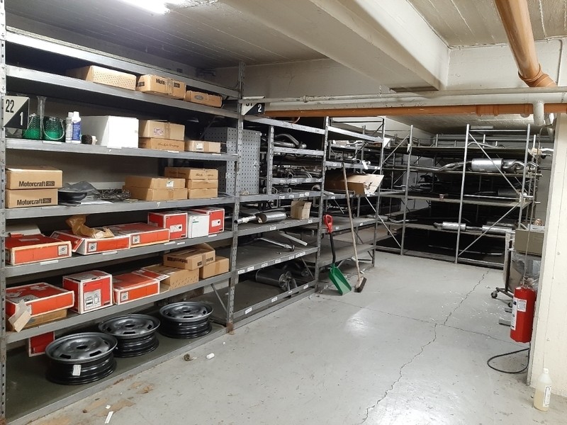 Ford reservedels lager        