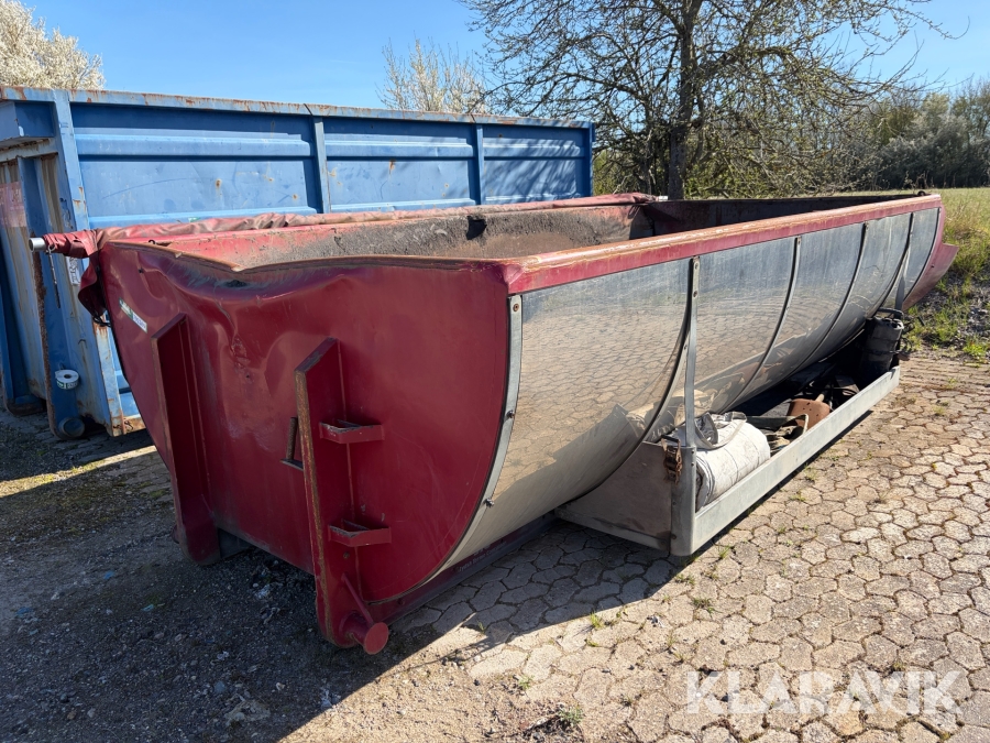 Asfalt lad til lastbil.