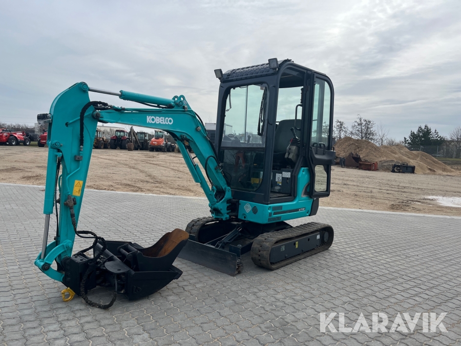 Minigraver Kobelco SK 17 SR -3