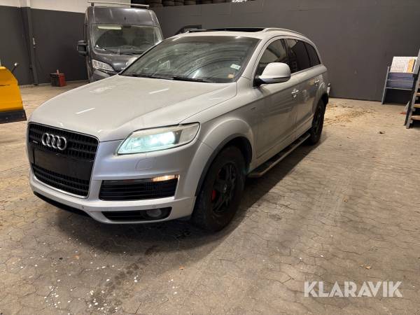 Varebil Audi Q7 V8 S-Line 4.2L