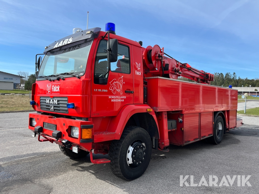 Udrykningskøretøj / brandbil MAN LE 18.280 med 24 meter lift