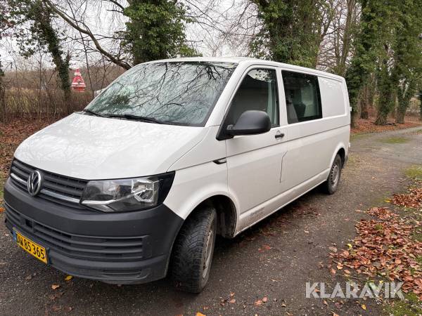 Varebil Volkswagen Transporter 2,0 TDI BMT 150 hk DSG kassevogn lang 6 personer
