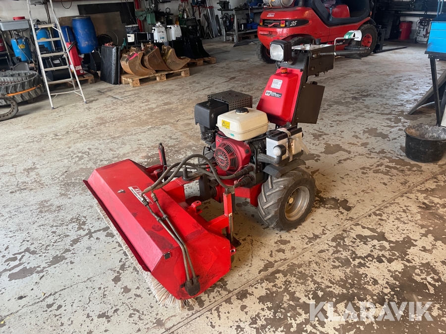 2 hjulet traktor Kersten K200E med kost