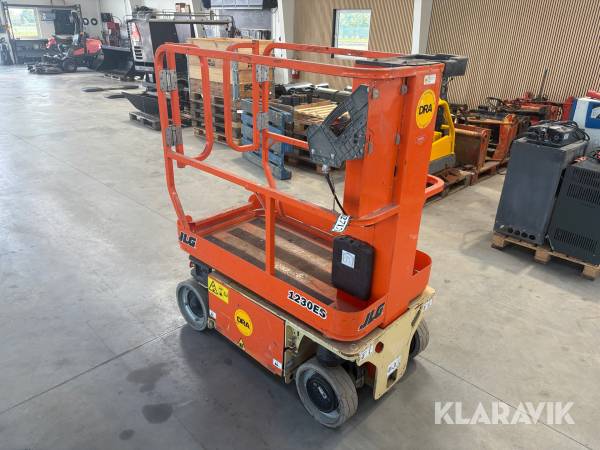 Søjlelift JLG 1230ES