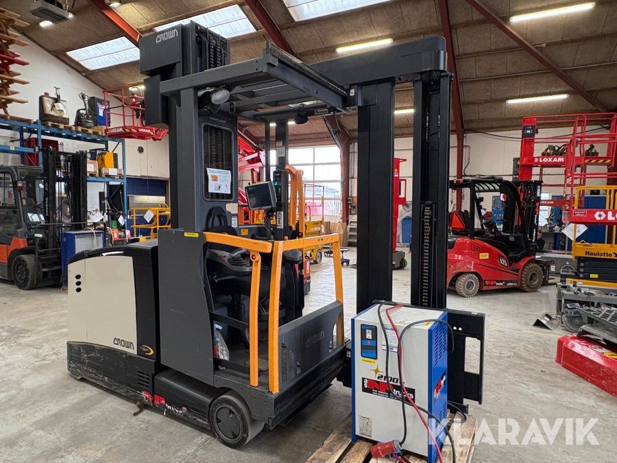 Smalgangstruck Crown TSP6000-1.0 med lader