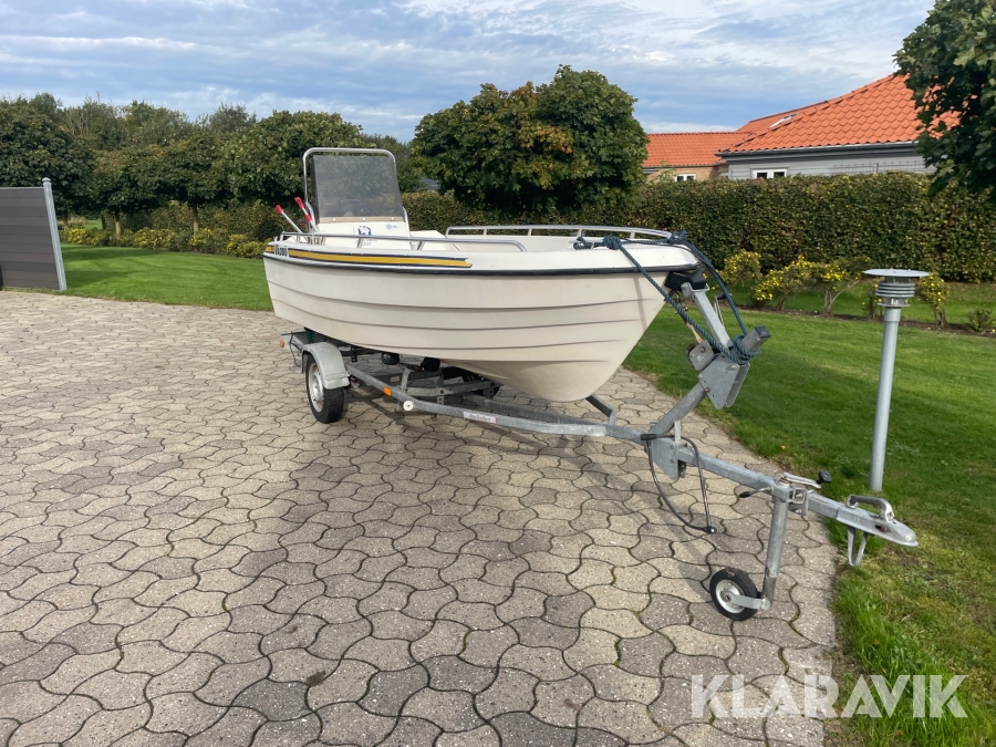 Styrepults jolle Väddö 450 14 fod