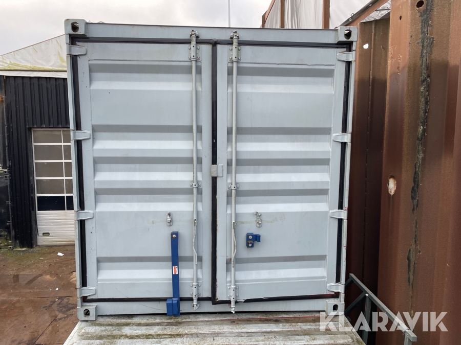 30 fods container med lys og låsebum