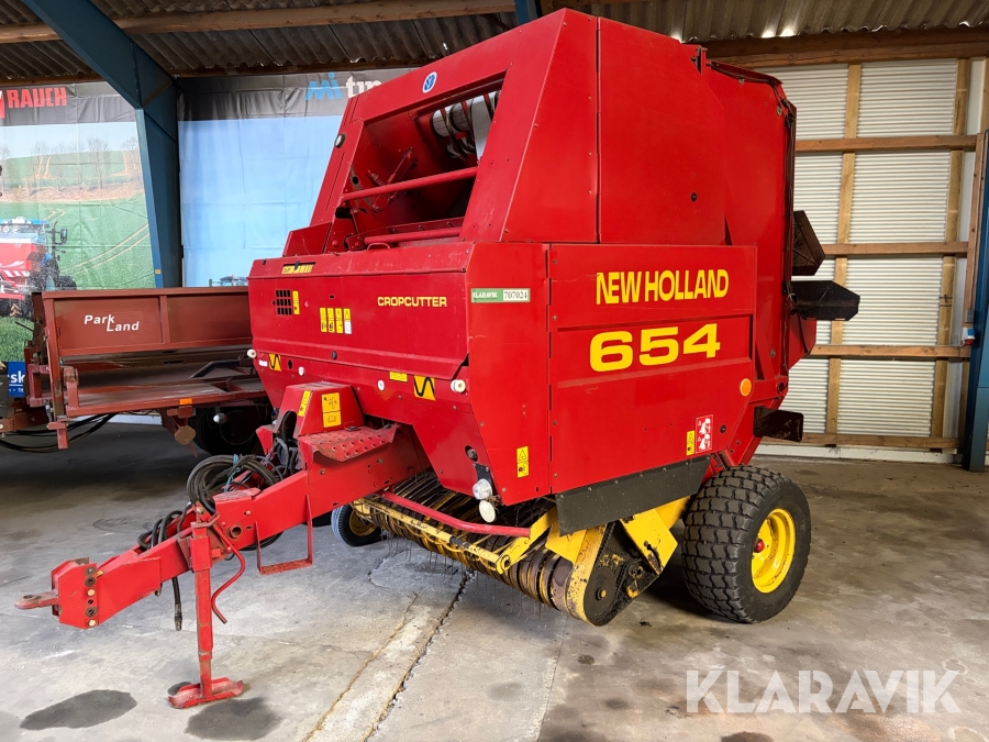 Rundballepresser New Holland 654