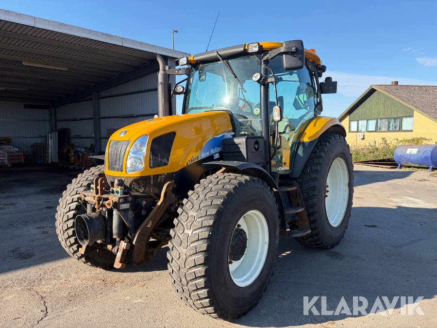 Traktor New Holland T6010