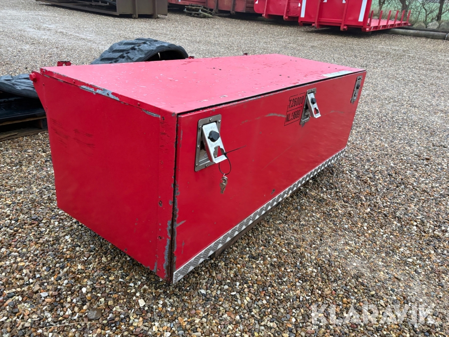 Værktøjskasse til lastbil med ophæng og nøgler