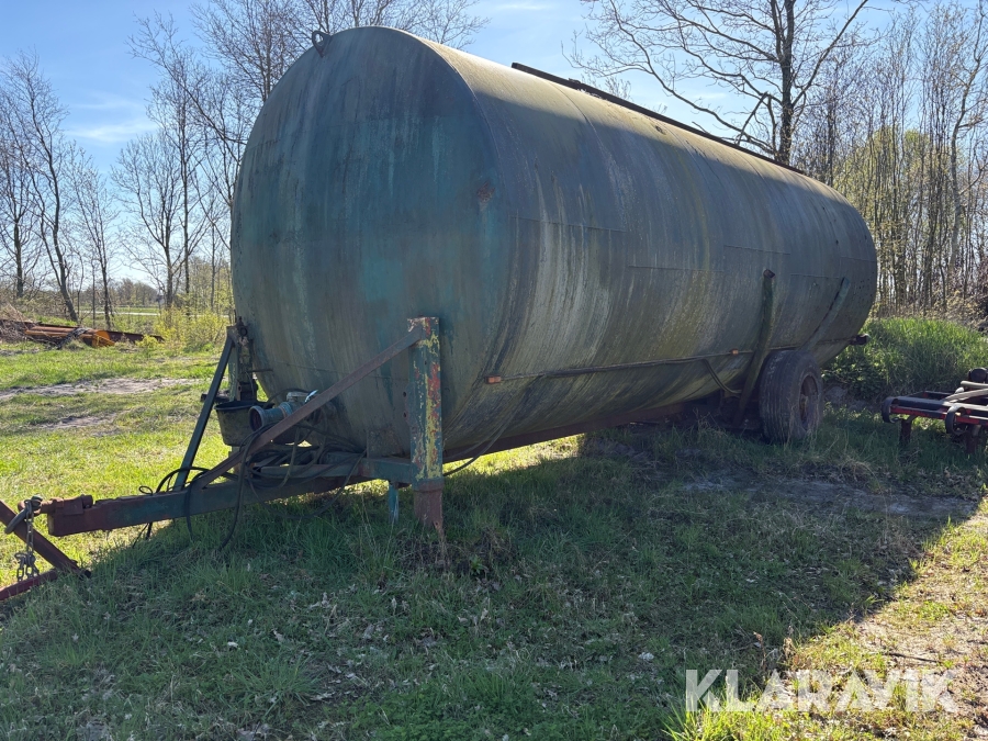Buffer tank