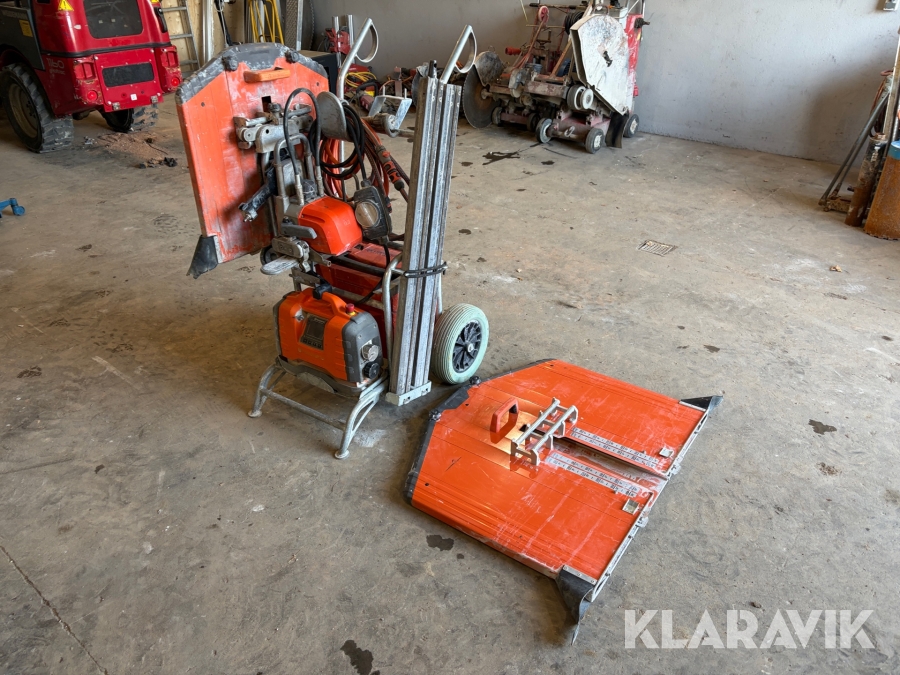Vægsav Husqvarna WS220