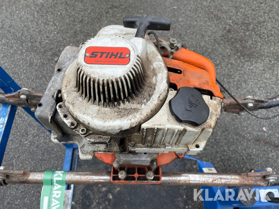 Jordbor Stihl 4308