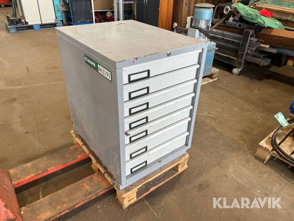 Skuffe skab Finnerup