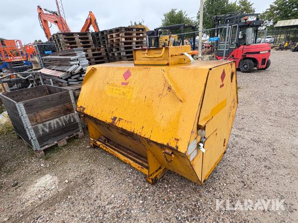 Dieseltank med pumpe Färmartanken 1500 liters