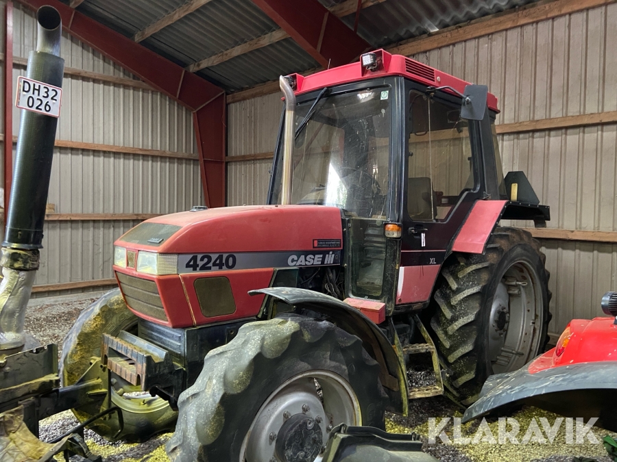 Traktor Case 4240 XL