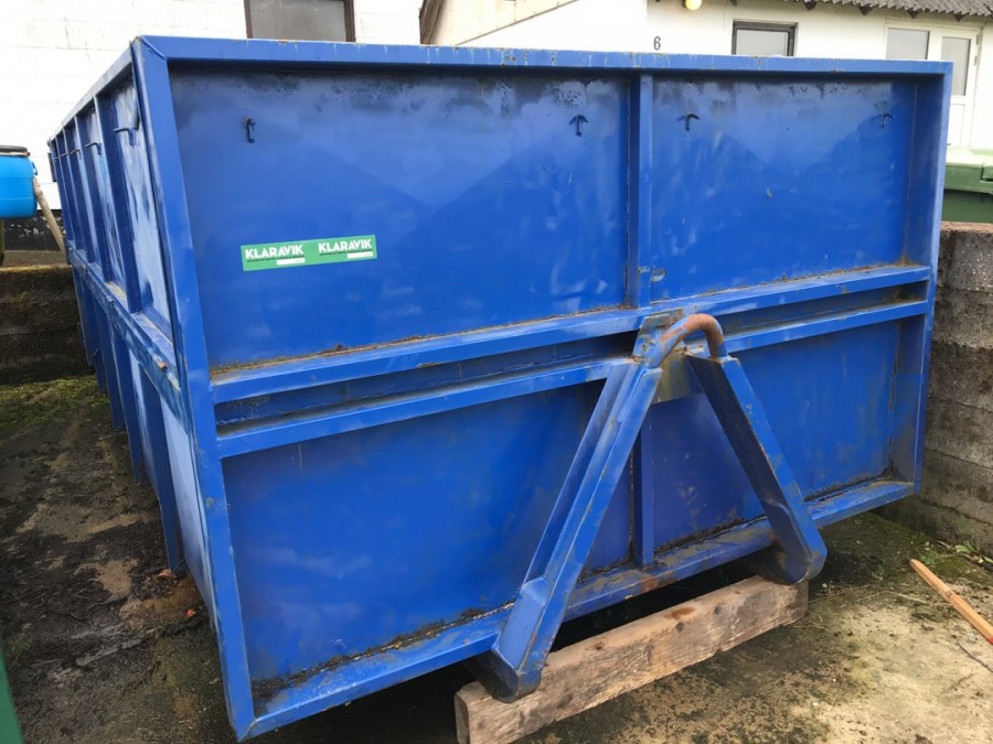Container