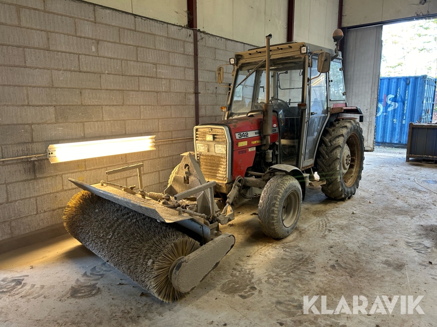 Traktor Massey Ferguson 342