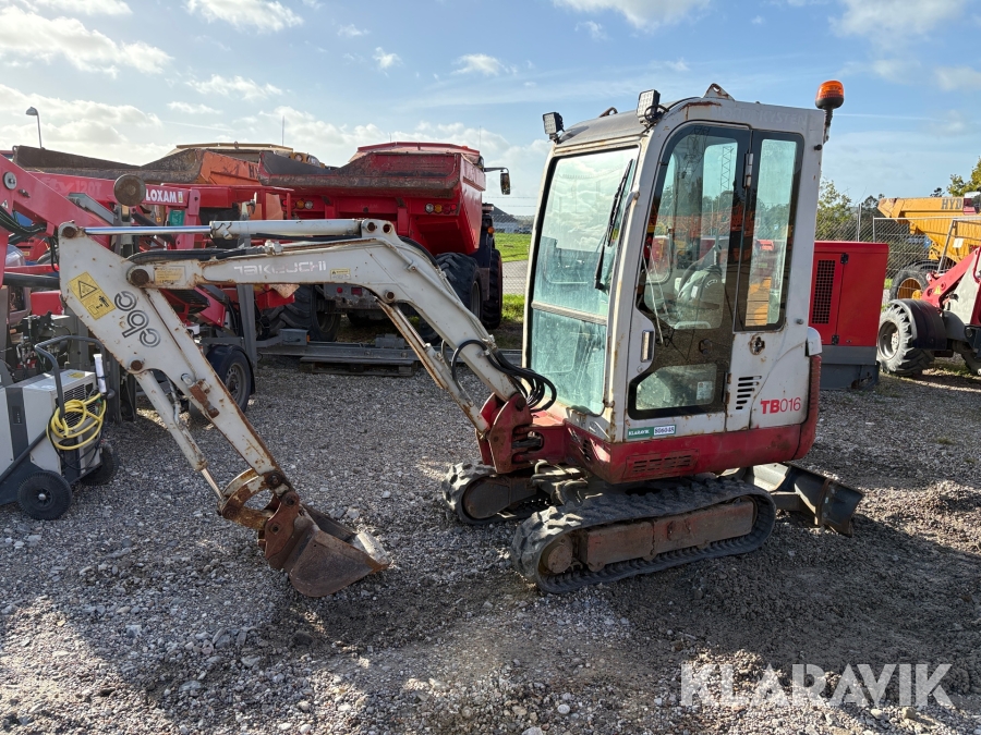 Gravemaskine Takeuchi TB016