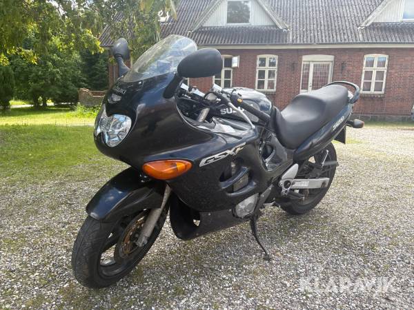 Motorcykel Suzuki GSX 750F