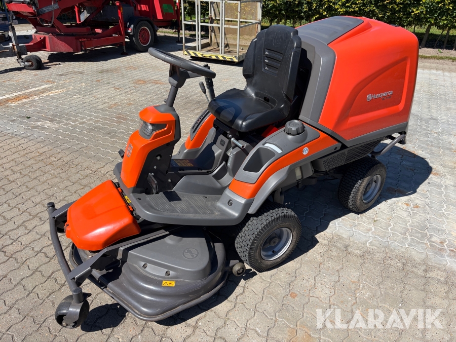 Frontklipper Husqvarna RC 318T med græsopsamler