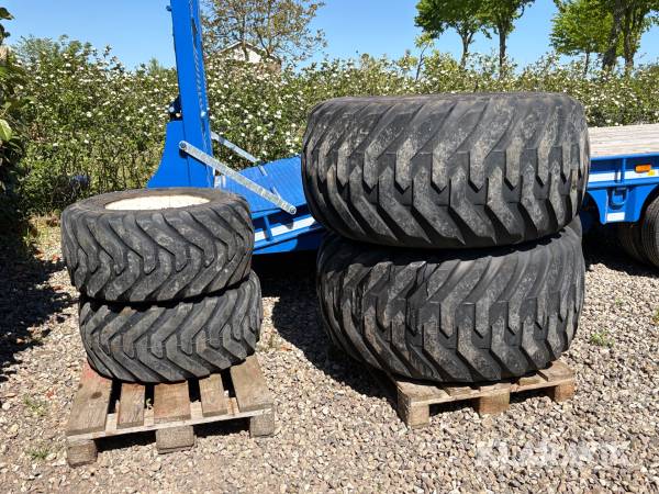 Græsdæk Trilleborg og Alliance Twin 404 og Flotation 328 4 styk
