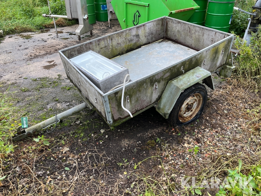 Trailer