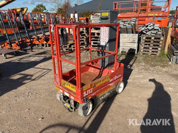 Søjlelift SkyJack SJ12