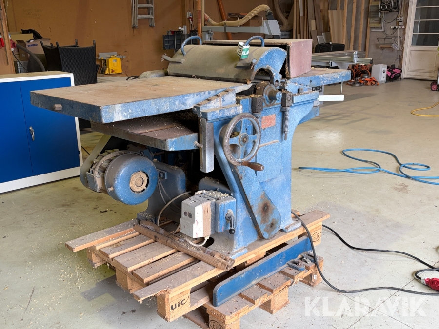 Høvl og afretter N.P Hansen