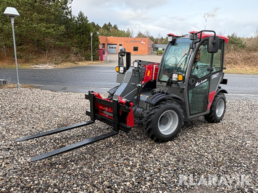 Teleskoplæsser Max Loader 2812T med skovl og gafler