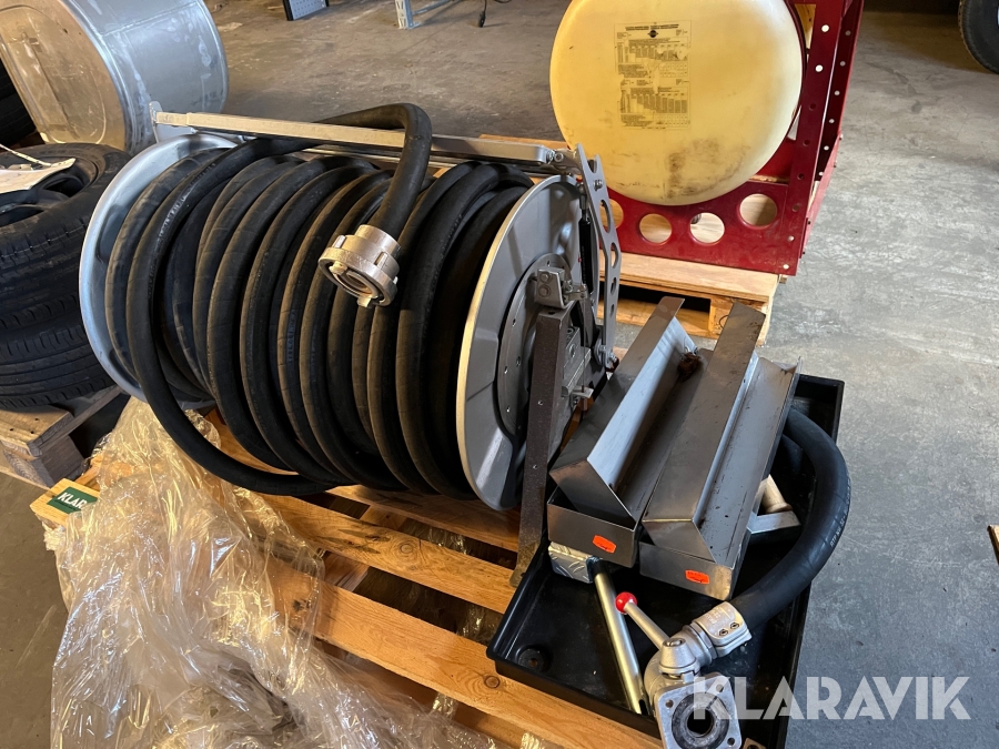 Brandslange på opruller