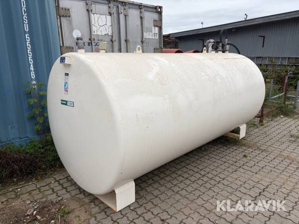 Stationær dieseltank / brændstoftank med pumpe KN beholderfabrik C 3A 5900L