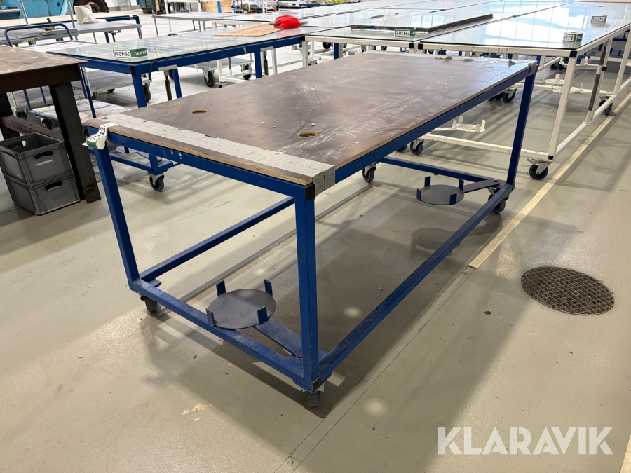 Arbejdsbord 1 styk